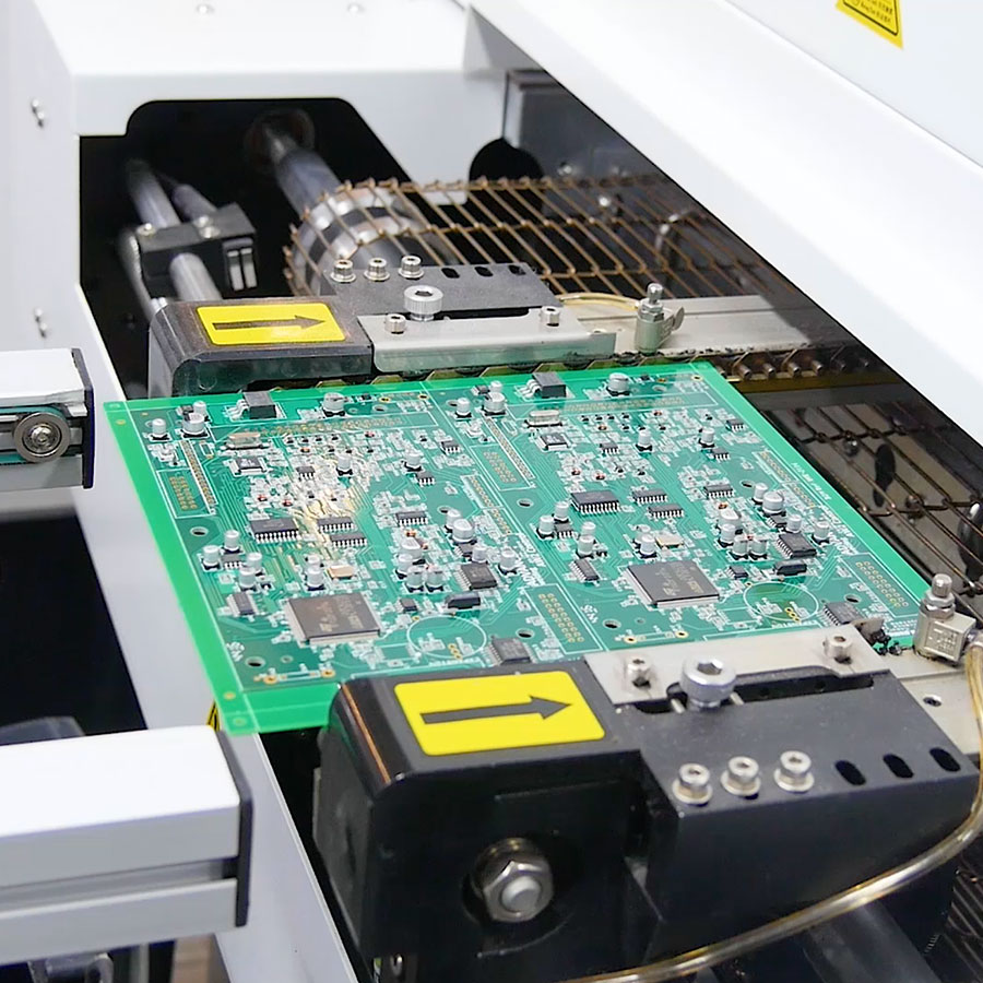 How to Choose the Right Contract Electronics Manufacturer (CEM)